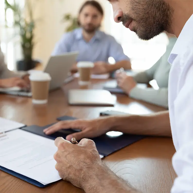 an employee signing an employment contract thats in line with the acas code of practice.